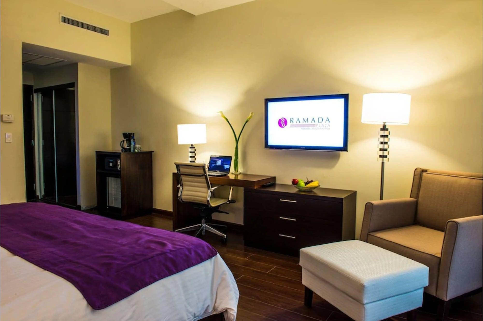 Ramada Plaza By Wyndham Panama Punta Pacifica Hotel Exterior photo