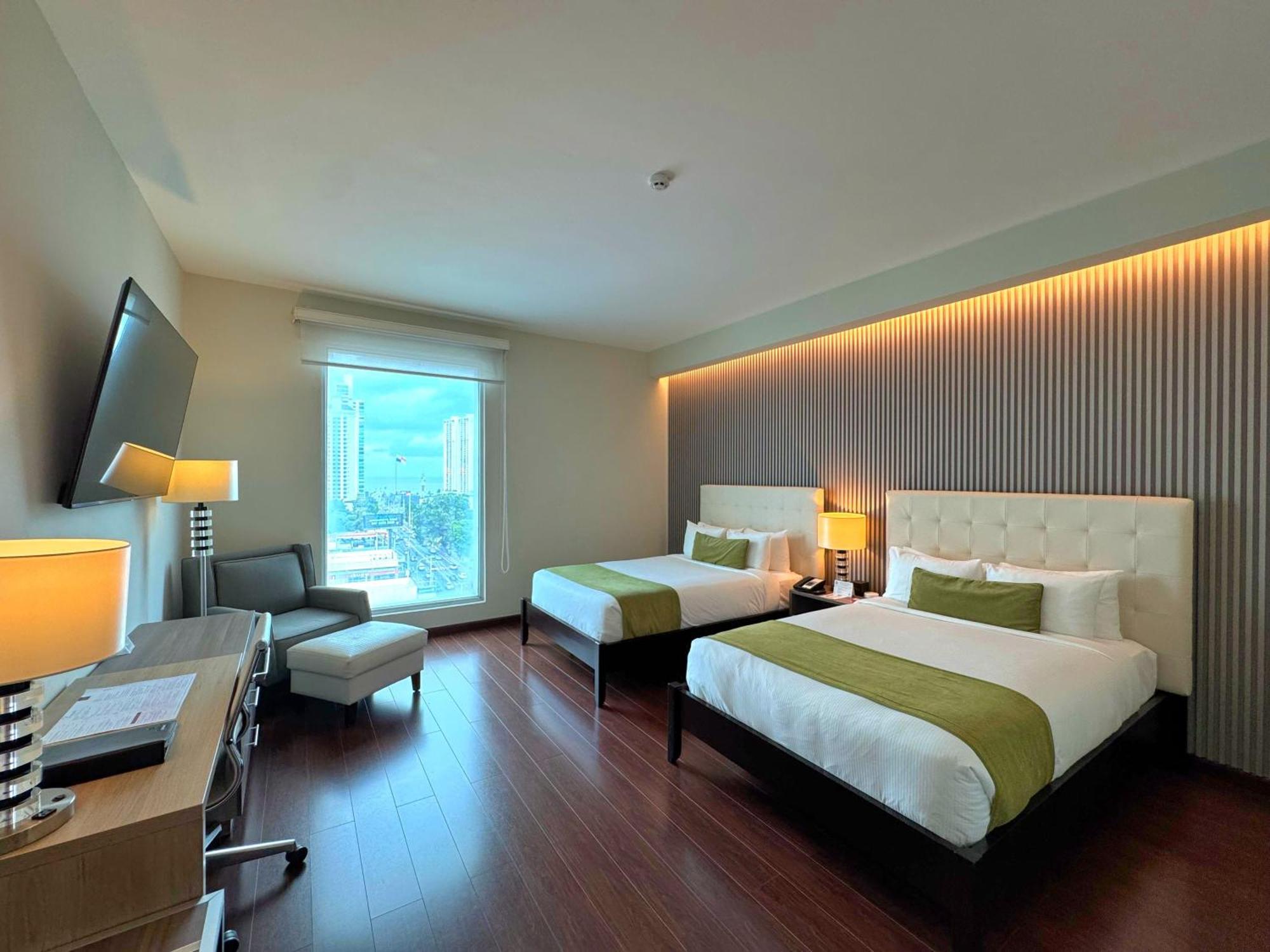 Ramada Plaza By Wyndham Panama Punta Pacifica Hotel Exterior photo