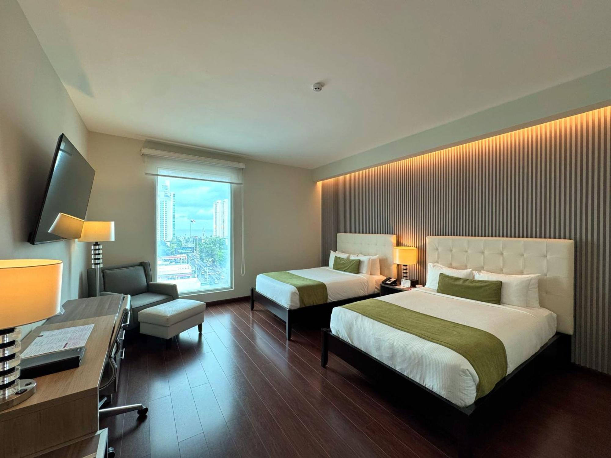 Ramada Plaza By Wyndham Panama Punta Pacifica Hotel Exterior photo